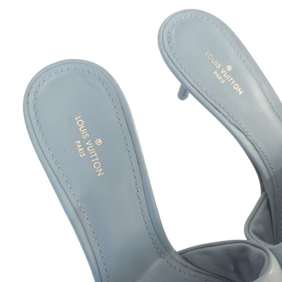 💙 Louis Vouitton Lambskin Baby Blue Revival Mule - 2 inch heels - Size 37 💙 - Picture 12 of 16